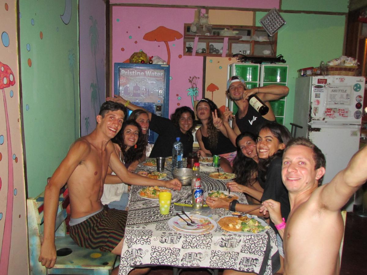 Coconut Hostel Bocas Town 外观 照片