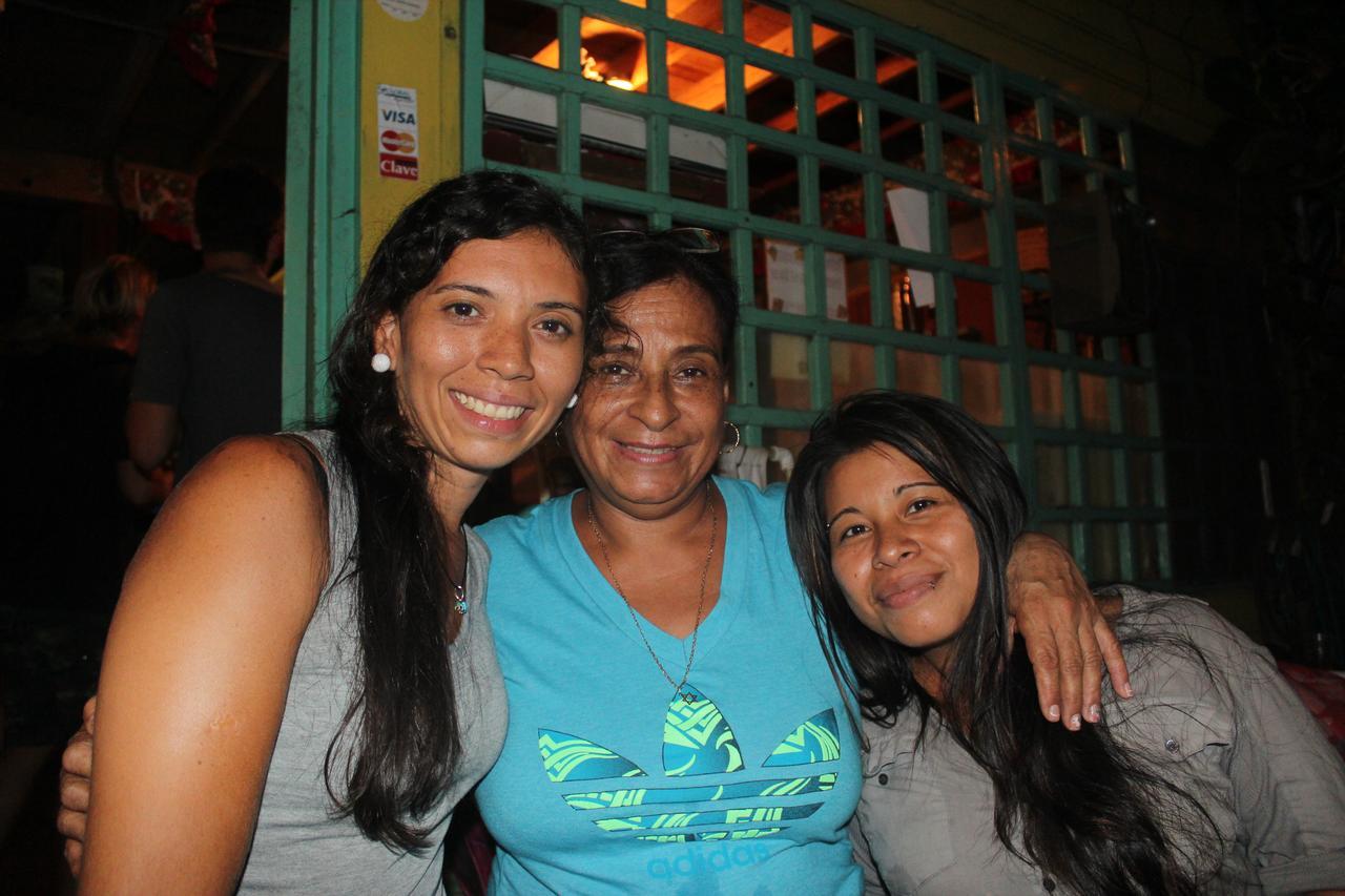 Coconut Hostel Bocas Town 外观 照片