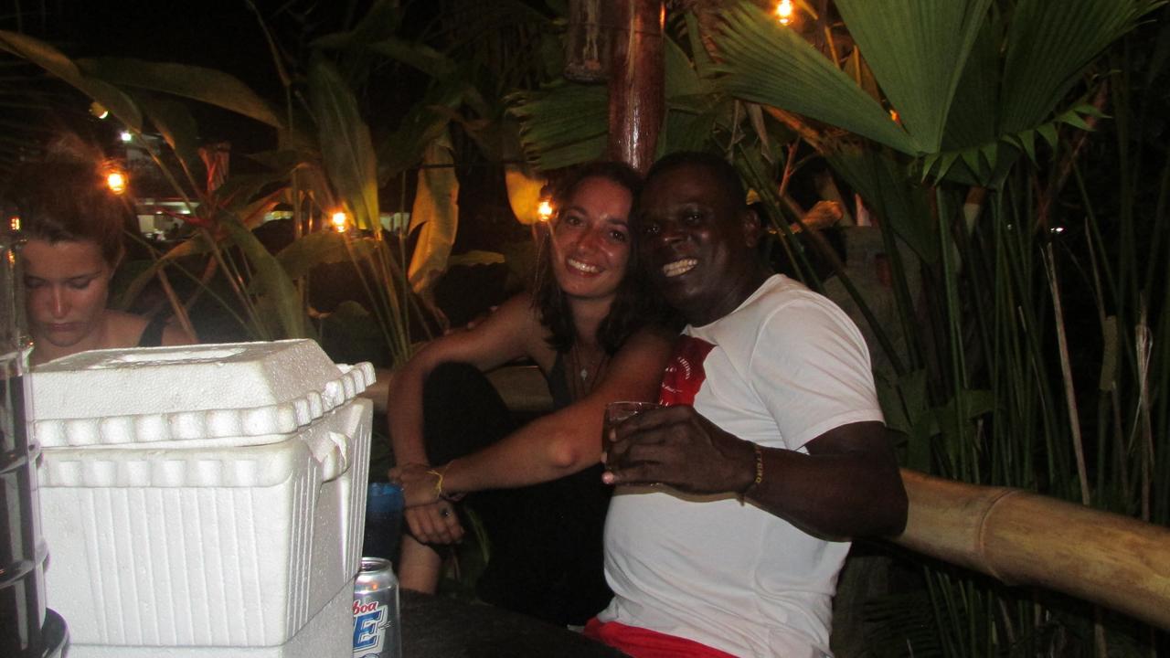 Coconut Hostel Bocas Town 外观 照片