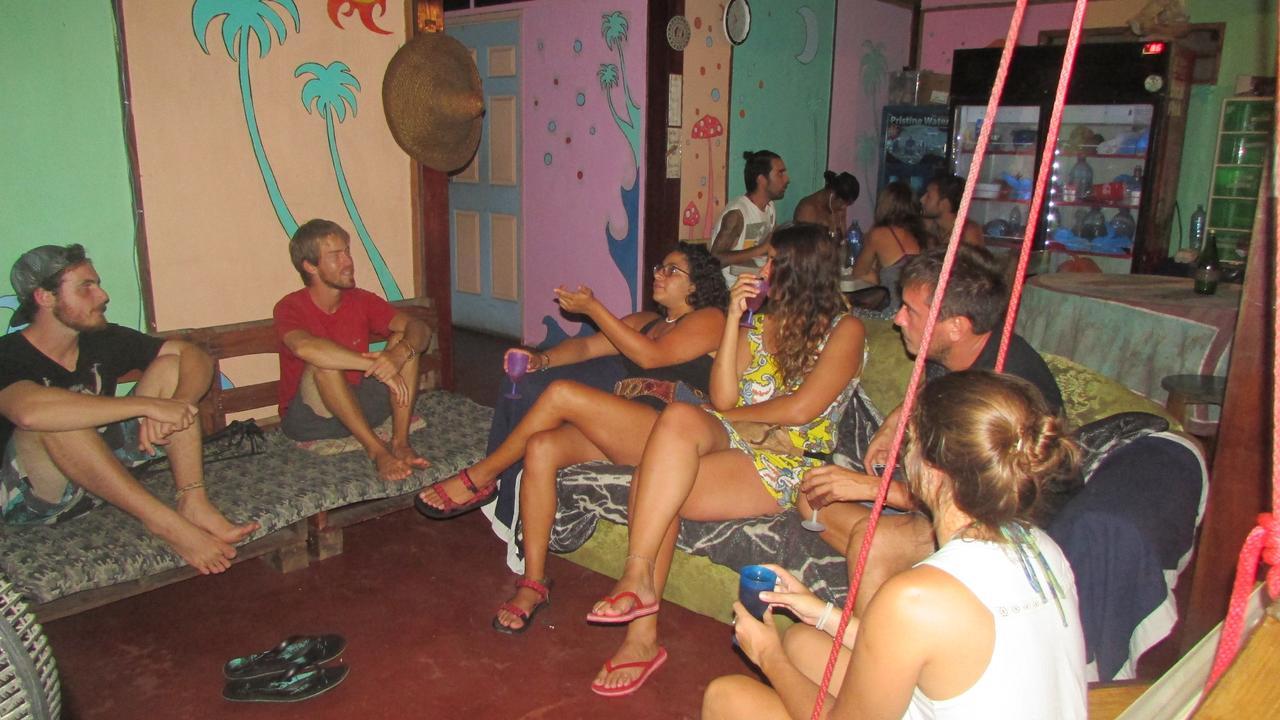 Coconut Hostel Bocas Town 外观 照片