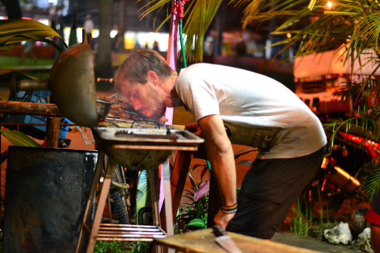 Coconut Hostel Bocas Town 外观 照片