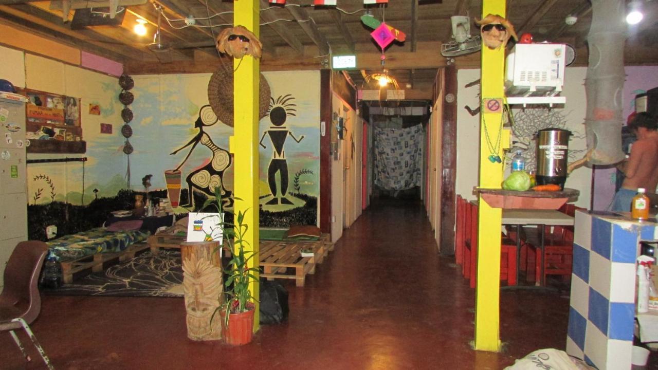 Coconut Hostel Bocas Town 外观 照片